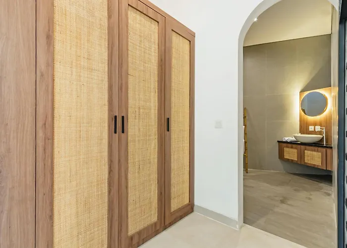 ヴィラ Celestial Brand New Enchanting 2 Bedroom With Aircon Living *
