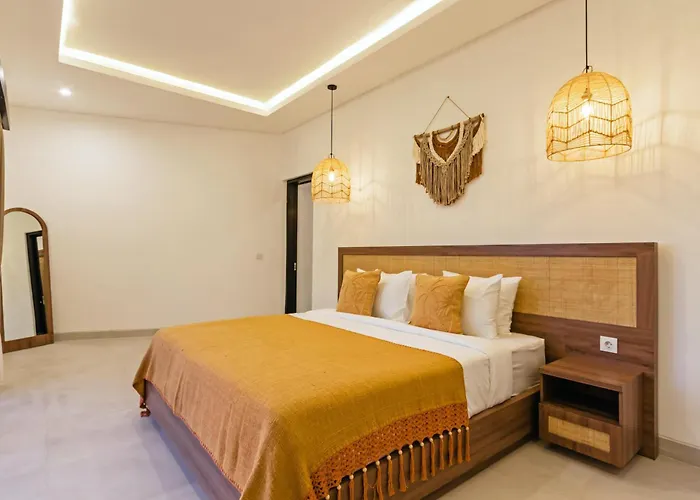 Celestial Brand New Enchanting 2 Bedroom With Aircon Living ヴィラ チャングー
