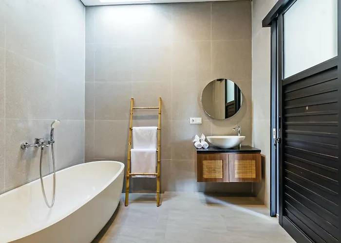 Celestial Brand New Enchanting 2 Bedroom With Aircon Living