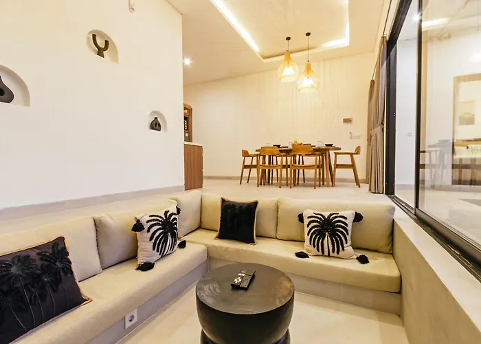 ヴィラ Celestial Brand New Enchanting 2 Bedroom With Aircon Living チャングー