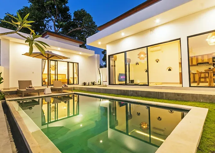 Celestial Brand New Enchanting 2 Bedroom With Aircon Living