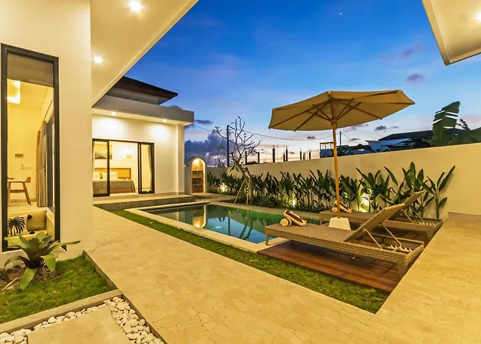 Celestial Brand New Enchanting 2 Bedroom With Aircon Living ヴィラ チャングー